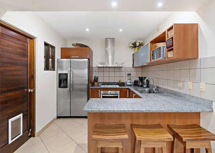 Fabulous 2-story With Big Pool - Short Drive To Beaches Garita